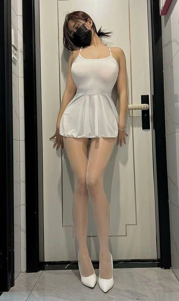 [微密圈]小酒伏特加 –超性感油亮[15P-26MB]-2