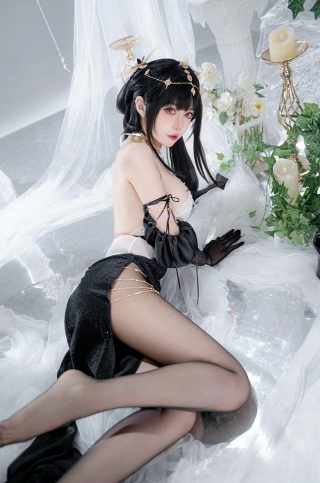 Shika小鹿鹿 – NO.125 碧蓝航线 镇海 [10P-77MB]