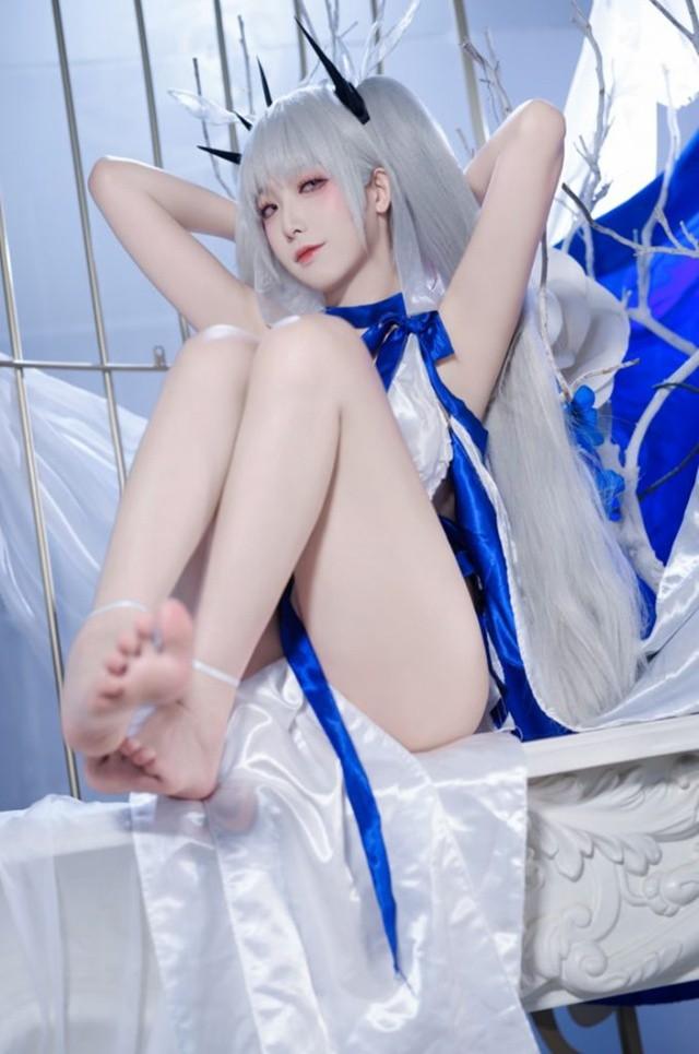 封疆疆v – NO.72 可畏礼服 [32P-935MB]